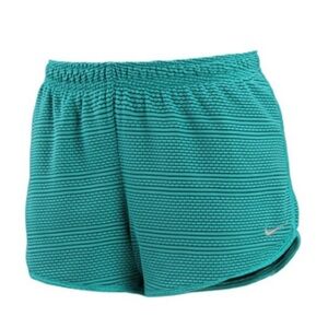 Nike Women's Dri-Fit Shorts Size Medium